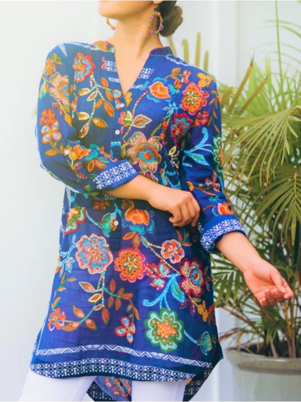 Embroidered & Beaded Navy Blue Floral V-Neck Tunic/Mini Dress, Size Large